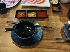 -山居屋炭火烧肉(厚街万达店)