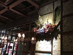 -玛格萝妮(汇智国际商业中心店)