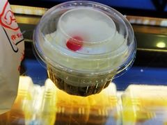 -红宝石·鲜奶小方·海派西点房(浦三店)