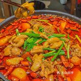 味道超正宗的“烧鸡公”，你知道嘛⁉️Q弹肥肠鸡简直停不下来