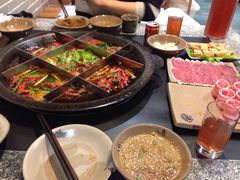 -疯狂的筷子老灶九宫格火锅