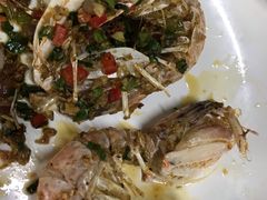 -四川小胡子海鲜(丁村万人海鲜广场店)