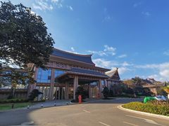 -七彩云南古滇温泉山庄