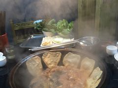 -土食锅灶·地锅鸡(宝山路店)