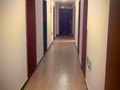 楼层之一-蓝凯宾馆(和平西桥地铁站店)