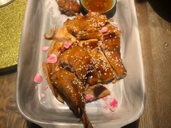 -蜜桃餐厅·伴山(湖滨商业街店)