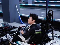 -e赛道卡丁车