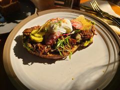 慢煮牛肉温泉蛋吐司-O'mills Sourdough Bakery&Bistro(永嘉路店)
