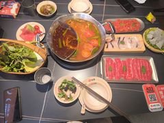 -由衷贵州酸汤牛肉火锅(新桥店)