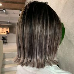 -东秀护肤造型