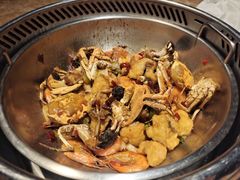 -七欣天香辣蟹火锅(上海银亿滨江店)