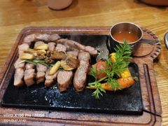 -西语炭烧牛排·西厨(石龙店)