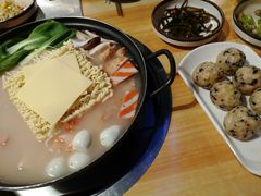 -源味屋韩式火锅&炸鸡(鼎城当代商城店)