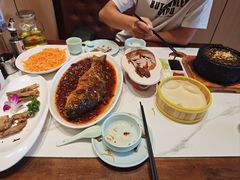 -梅利汴京烤鸭•开封豫菜地标店(东大街店)