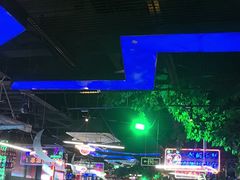 -路边边.炒菜烧烤.音乐餐厅(良乡长虹店)