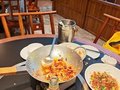 -老唐三下锅 ·张家界地标美食(溪布街店)