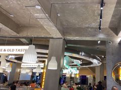 -老房老舍重庆火锅(假日城市店)