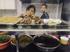 -覃肥叔桂林米粉(粮道街店)
