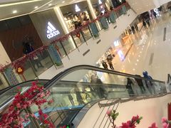 -新田360广场(上海华侨城店)