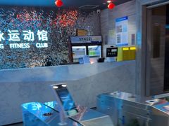 -小蓝鲸游泳培训基地(石景山店)