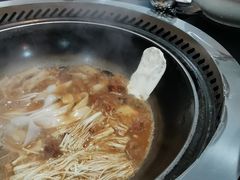 -三里屯土灶炖公鸡地锅鸡(江东店)