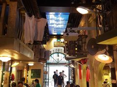 -老表记广西宵夜螺蛳鸭脚煲(西大店)