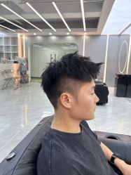 -赤道 Hair Salon