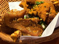 -魏铭鱼头捞饭(晋阳路店)
