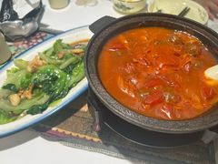 -刘姐啤酒鱼民族演艺餐厅(西街总店)