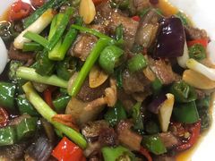 回锅肉-藏味八珍特色火锅