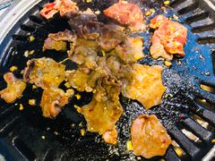 -唯成•韩国炭火烤肉 유성고기