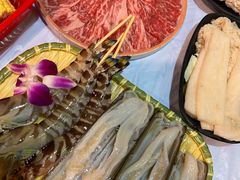 -鲜入围煮花胶鸡海鲜火锅