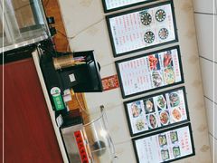 -馋嘴鸭快餐店