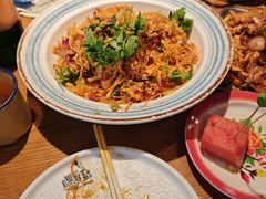 -喝丢一只鞋海鲜烧烤·海肠捞饭(市场店)