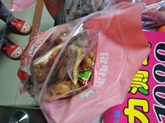 -来伊份(地铁二号线奥体东站店)