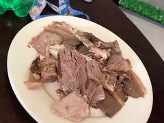 -朝伟清真铜瓢牛肉馆(三十年老·店)