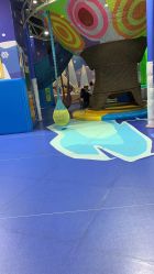 -多奇妙乐园·淘气堡·电玩·抓娃娃(海口吾悦店)