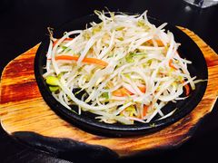 铁板豆芽-春草居酒屋·晴子の店