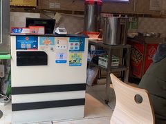 -花溪牛肉米粉(科园二路店)