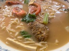 -霆记海鲜·只为这碗面(滨江店)