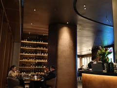 -wineapp葡萄酒餐吧(外滩金融中心店)