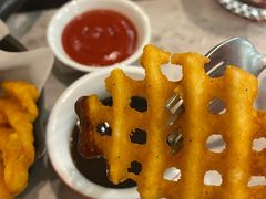 -必胜客(上海新南方商城PH店)