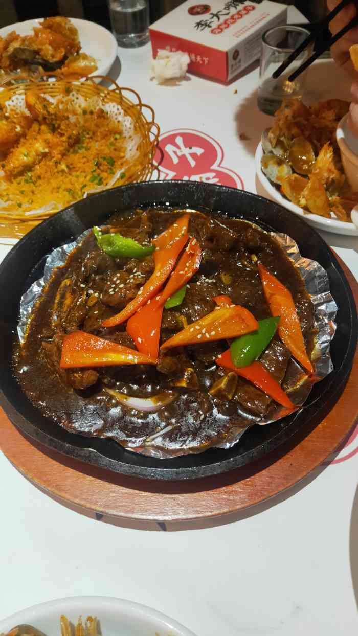 李大嘴平价海鲜烧烤-"就在我们小区保利拉菲对面 离得近来吃了很.