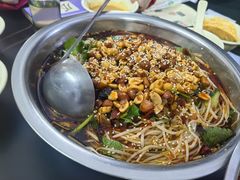 -周良天山牛杂城(天山路总店)