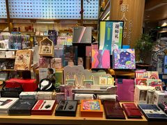 -百新书局(尚悦湾店)