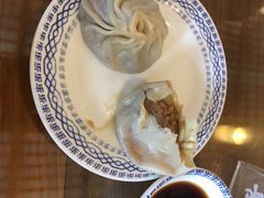 -笑来喜馄饨小笼工坊店(湖滨街店)