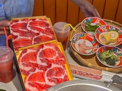 -享遇.锅姥姥牛排海鲜自助(小寨店)