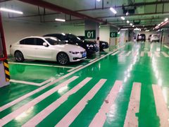 -飞洲国际广场-地下停车库