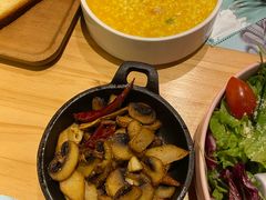 -麦甜创意轻食餐厅(西康路店)