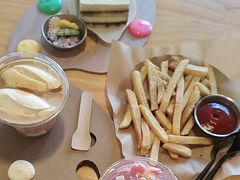 -J Create城市露营咖啡·简餐·宠物(上海动物园店)